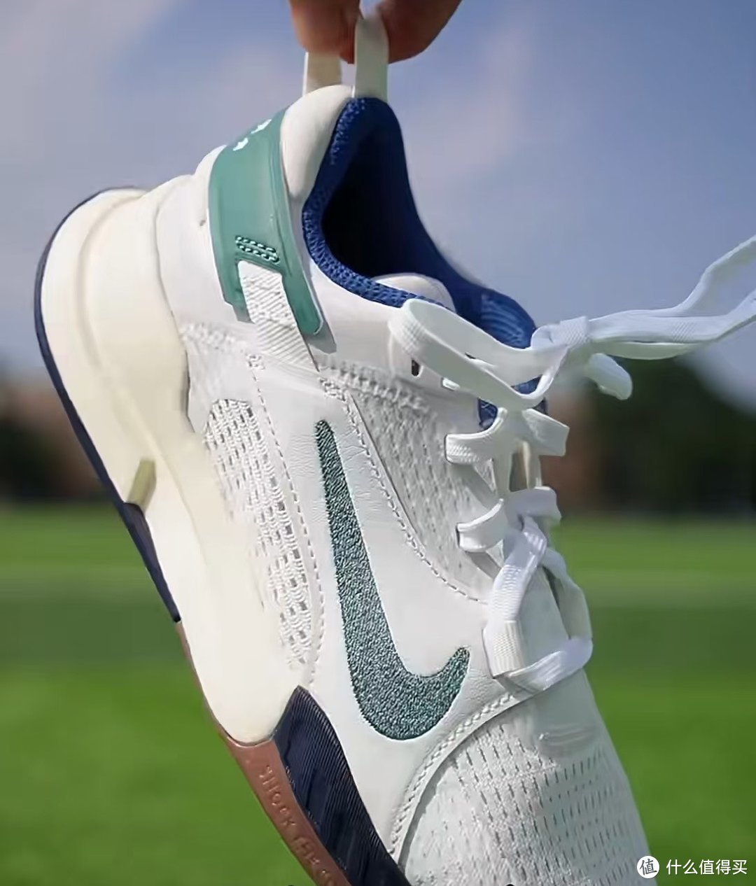 开学了，给娃选一双六边形战士运动鞋：Nike Crosscourt